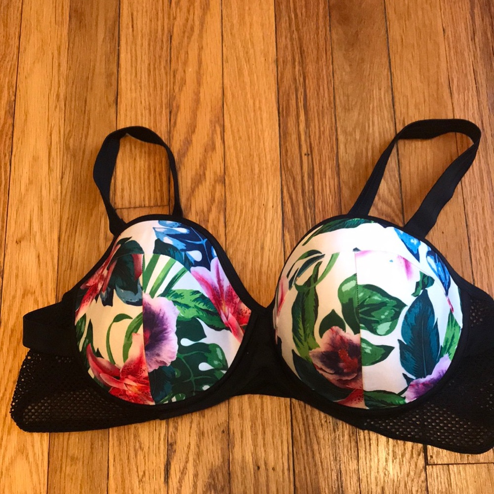 Bikini top